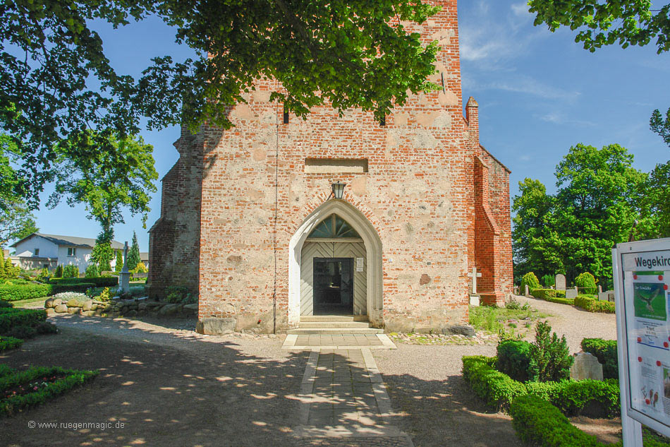 Eingang St. Katharinen-Kirche Trent