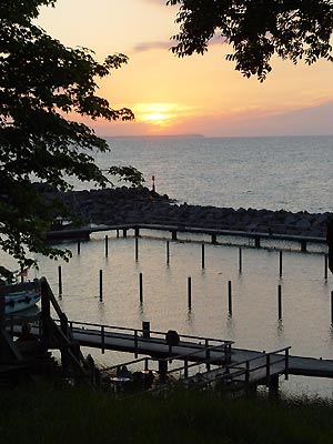 Sonnenuntergang am Hafen Lohme