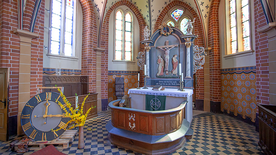 Altar der Sankt-Jakob-Kirche Kasnevitz