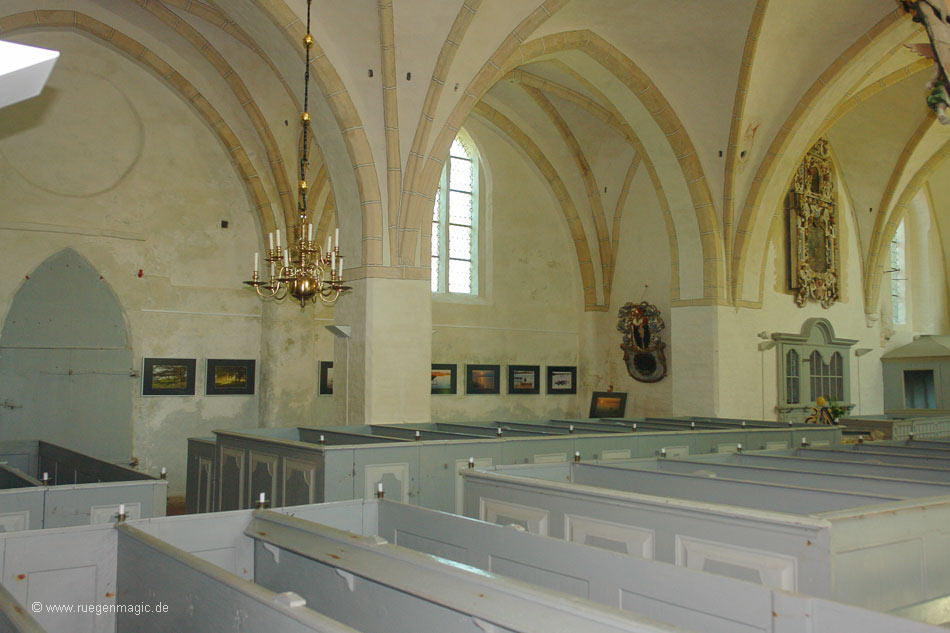 Mittelschiff der Kirche
