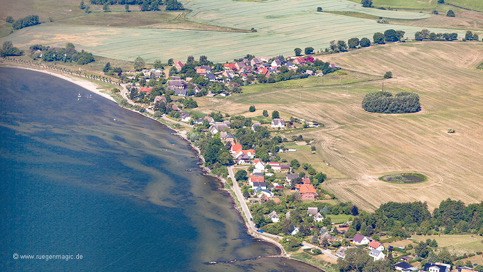 Luftaufnahme Neuendorf auf Rügen