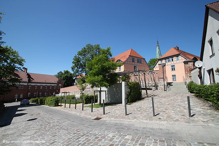 Eingang zum Klosterhof vom Joachimsberg