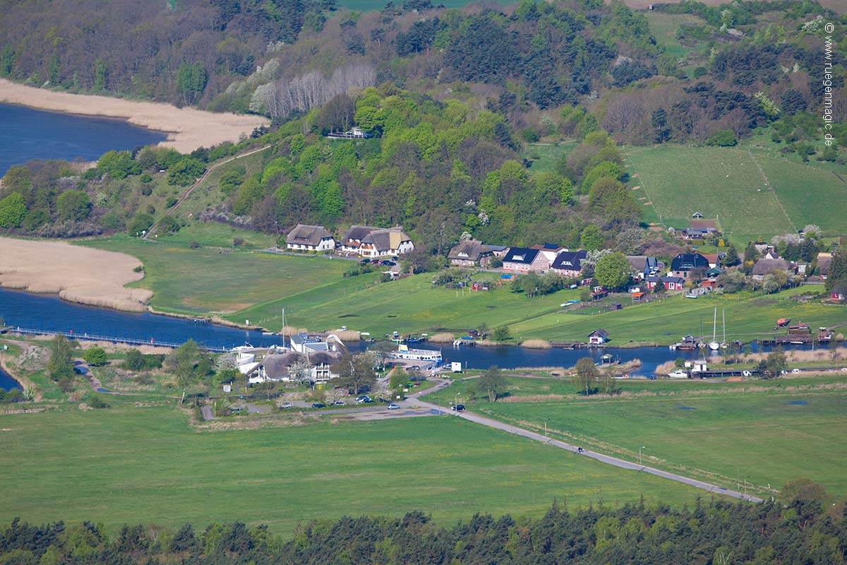 Luftaufnahme von Moritzdorf mit der Moritzburg